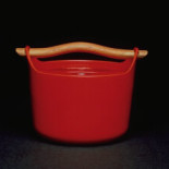 柚木柄，红色瓷釉涂层的铸铁锅