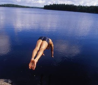 finnische Seen, Päijänne, Saimaa, Tunnel, Wasserversorgung, Cleantech, Umwelt, Schwimmen, Langlauf, Schlittschuhfahren, Jyväskylä, Lahti, Helsinki, Finnland