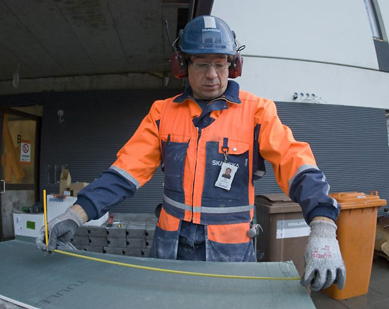 4615-howjob2_b-jpg