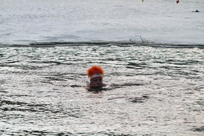 В обществе любителей зимнего плавания Likolammen talviuimarit что в провинции Кюменлааксо на юго-востоке Финляндии, люди от мала до велика. Самому младшему «моржу» всего 9 лет, самому старшему далеко за 80.
