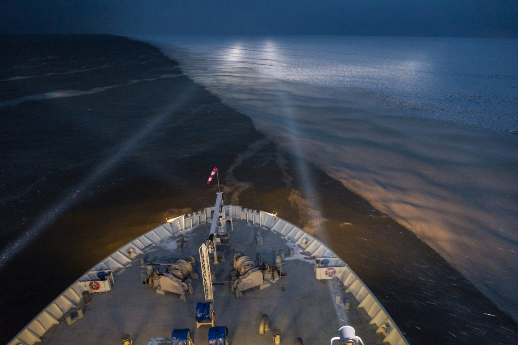 Finland’s icebreakers plough through Baltic ice - thisisFINLAND