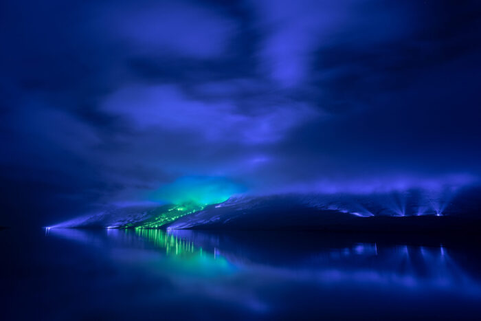 Finnish artist creates world’s largest light installation in Australia